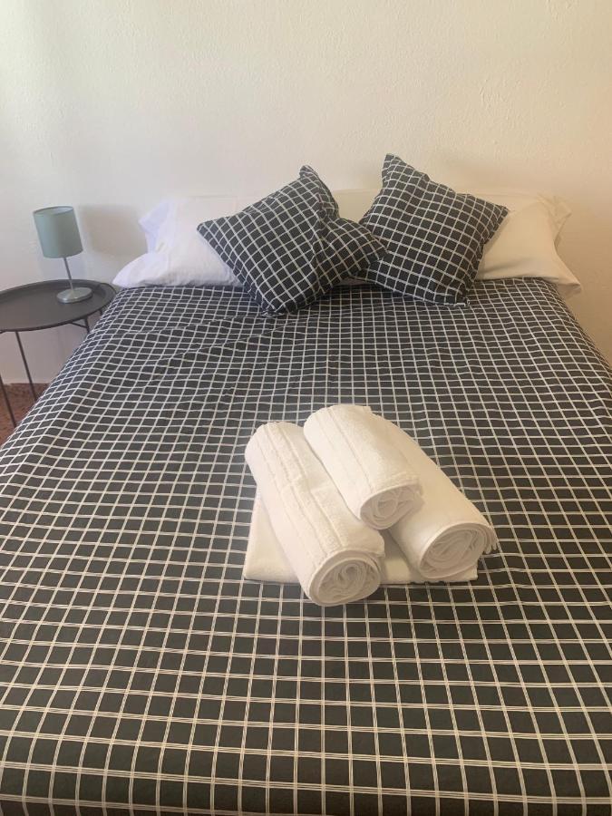 Room Valdeolleros Córdoba Buitenkant foto